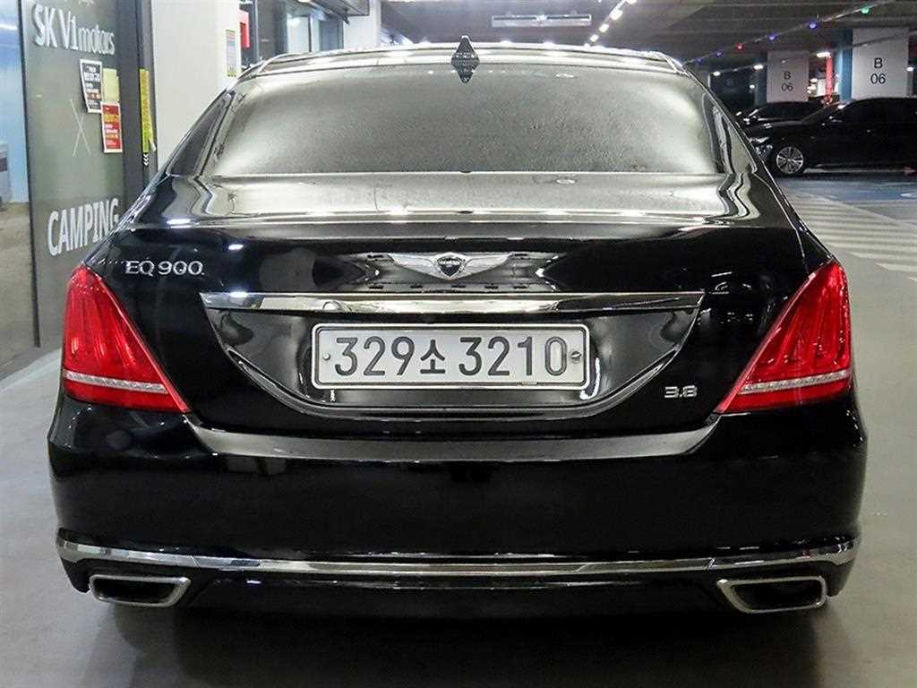 Genesis EQ900 - Vista 5