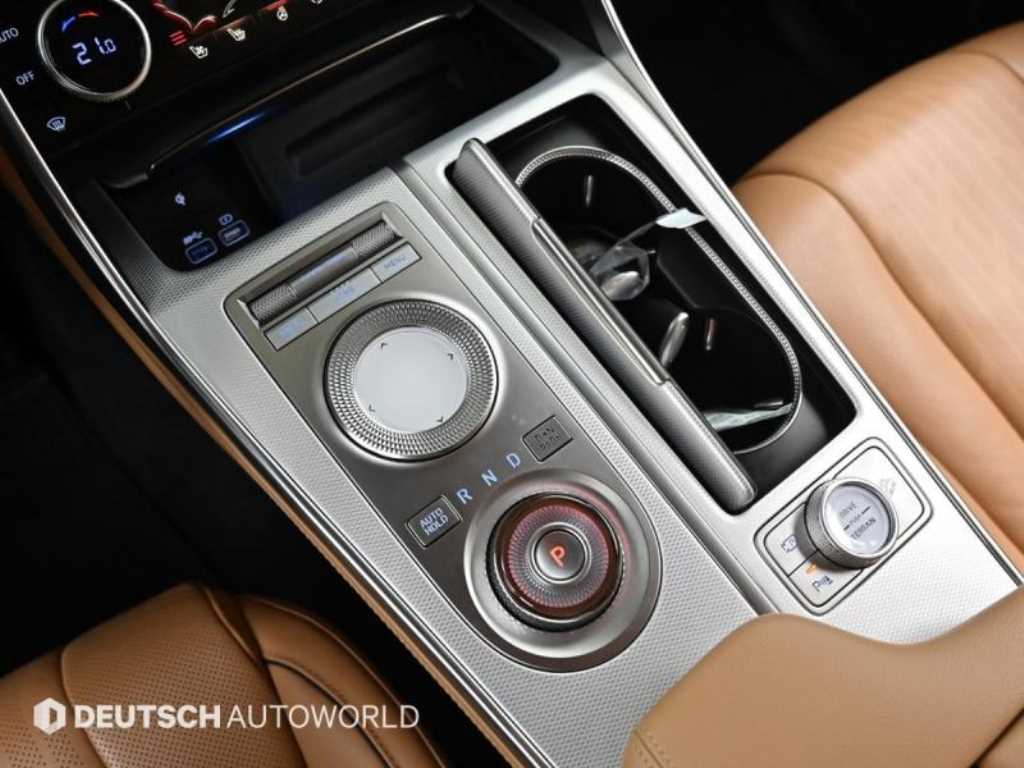 Genesis GV80 - Vista 9