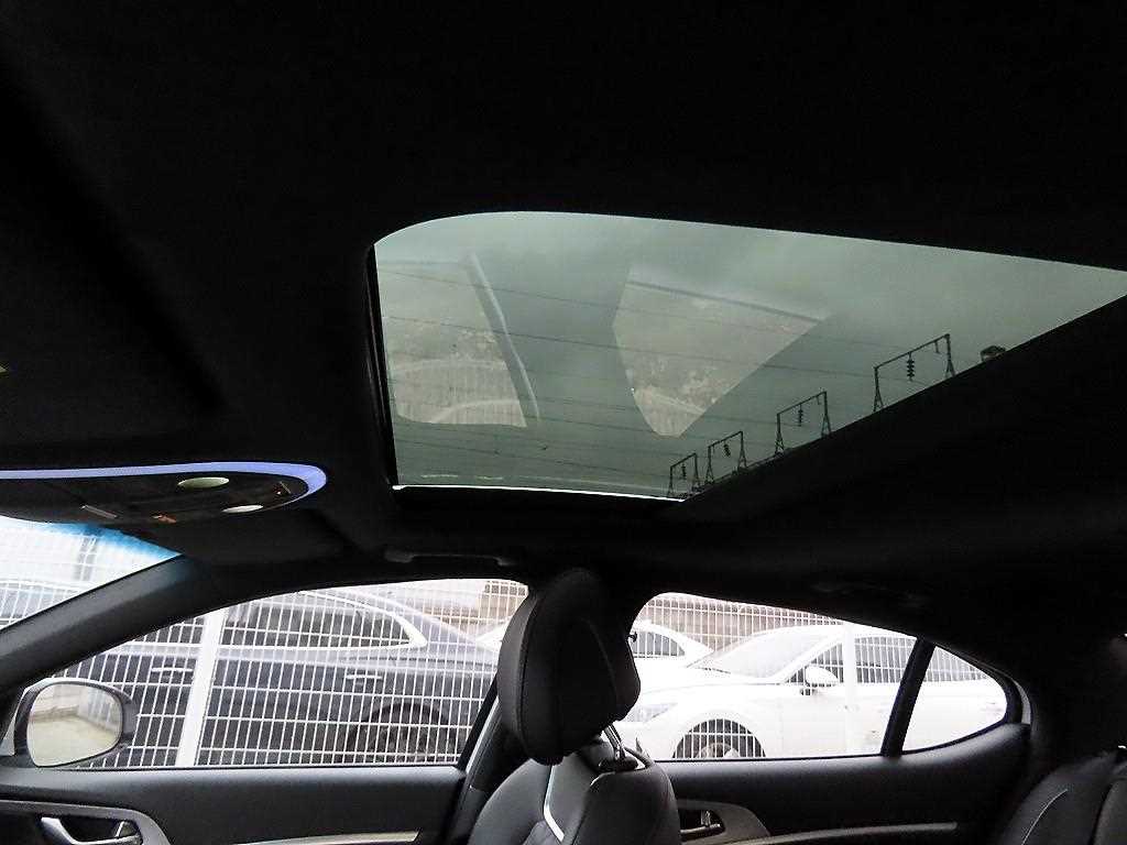 Genesis G70 2019 Blanco - Importación desde Corea - HF Imports Iquique - Foto 17