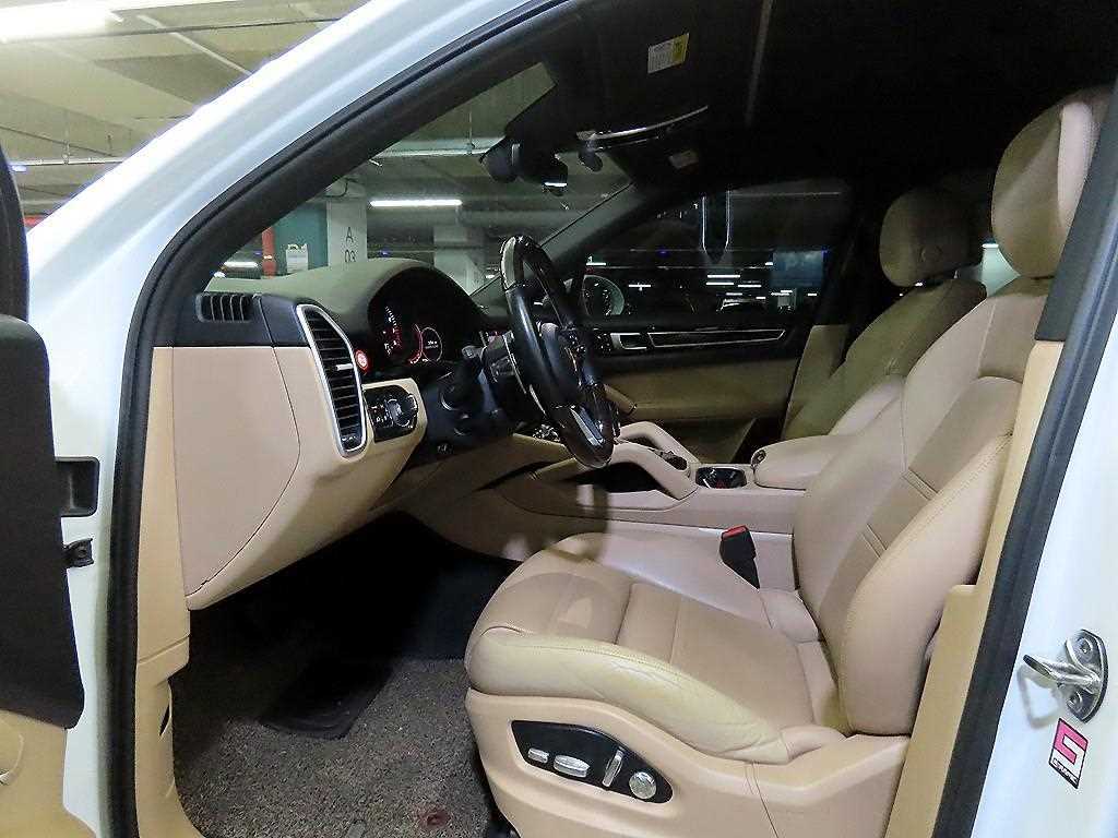 Porsche Cayenne - Vista 6