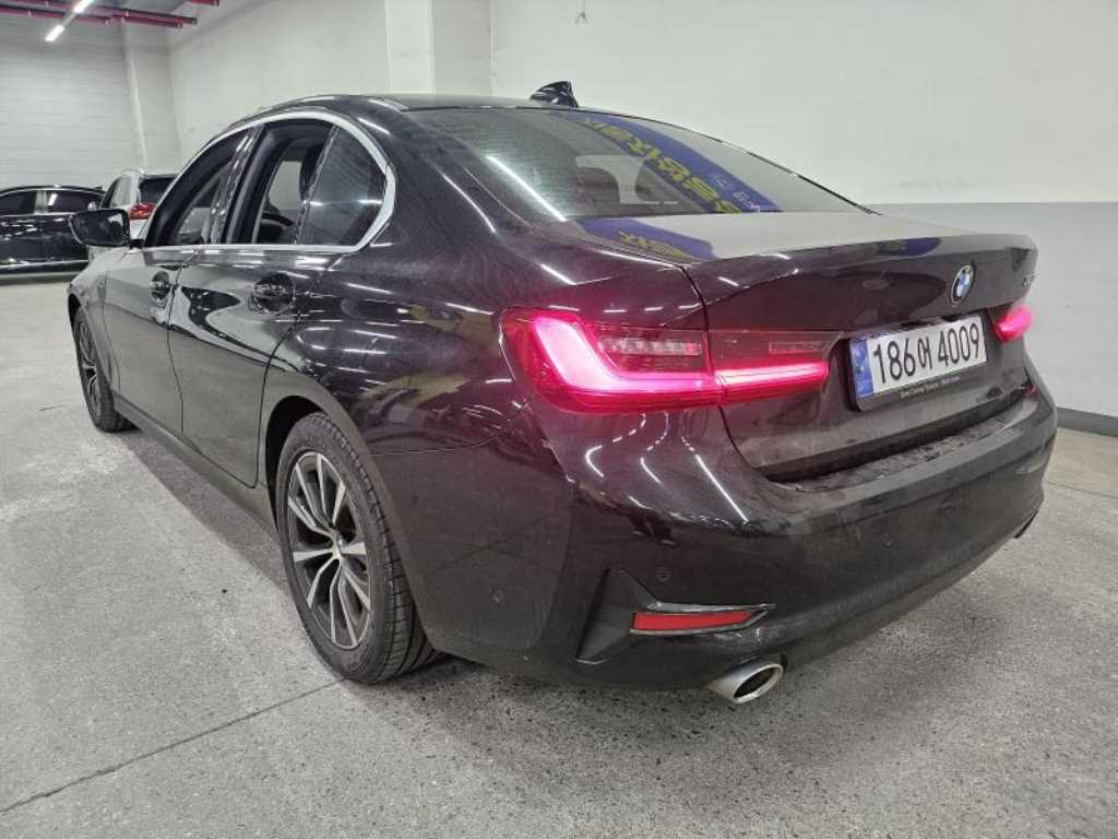 BMW 3 series - Vista 4