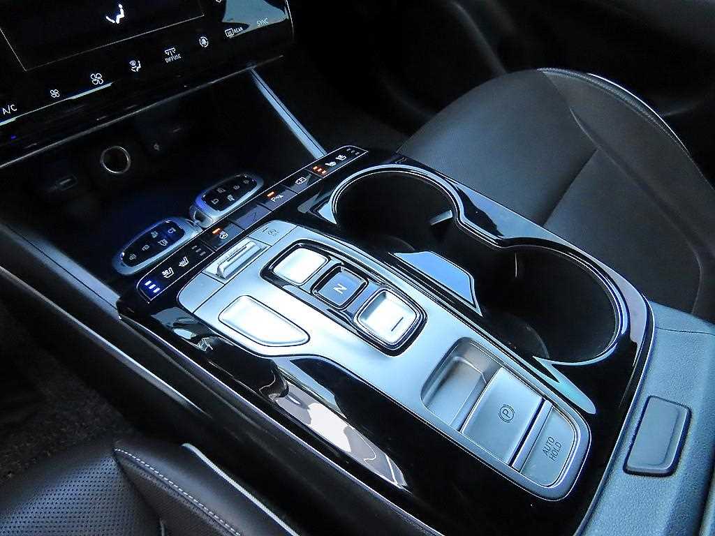 HYUNDAI Tucson - Vista 10