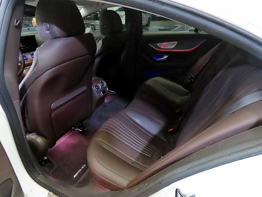 Mercedes Benz CLS Class - Vista 6