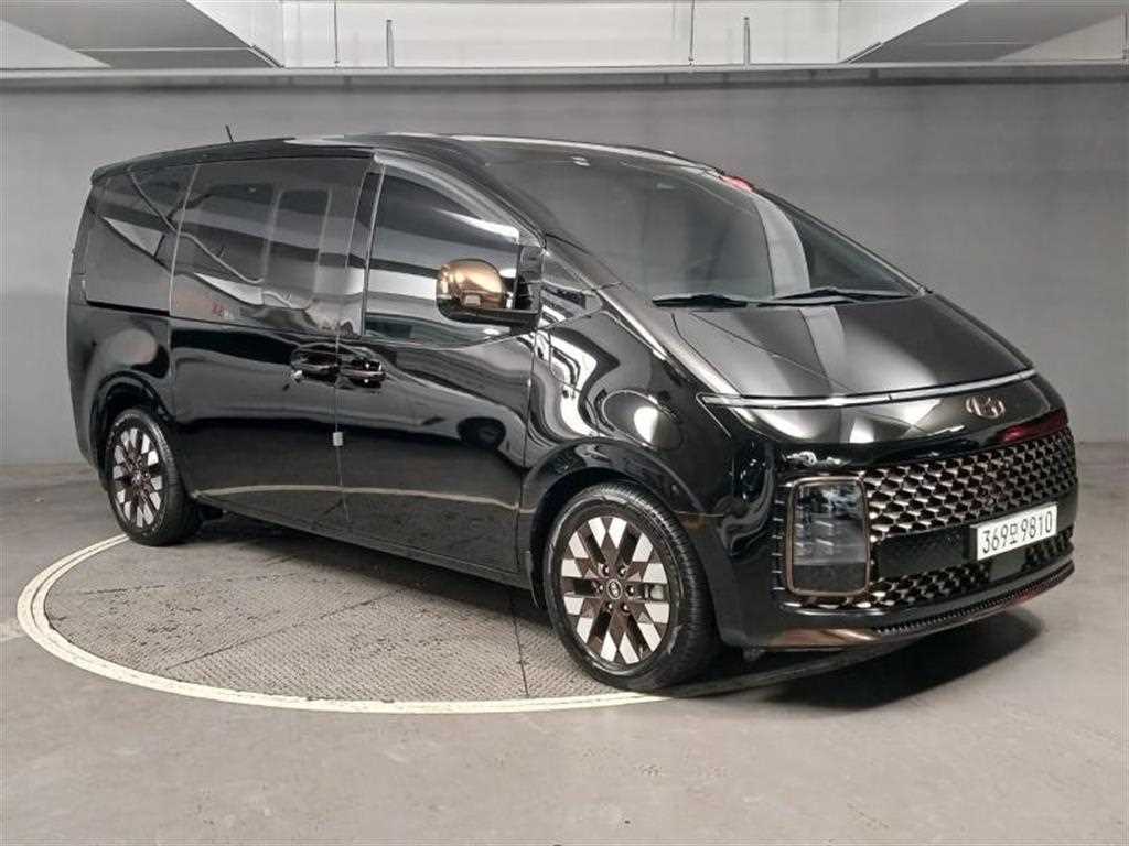 HYUNDAI Staria - Vista 5