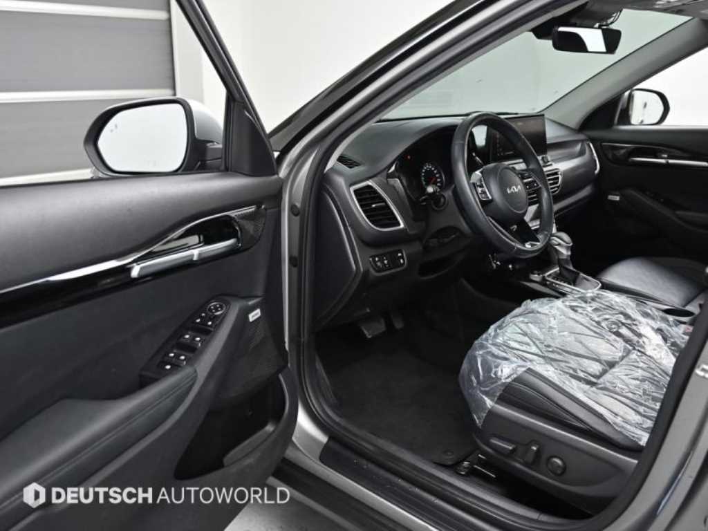 KIA Seltos - Vista 11