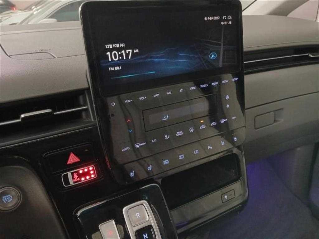 HYUNDAI Staria 2022 Negro - Importación desde Corea - HF Imports Iquique - Foto 13