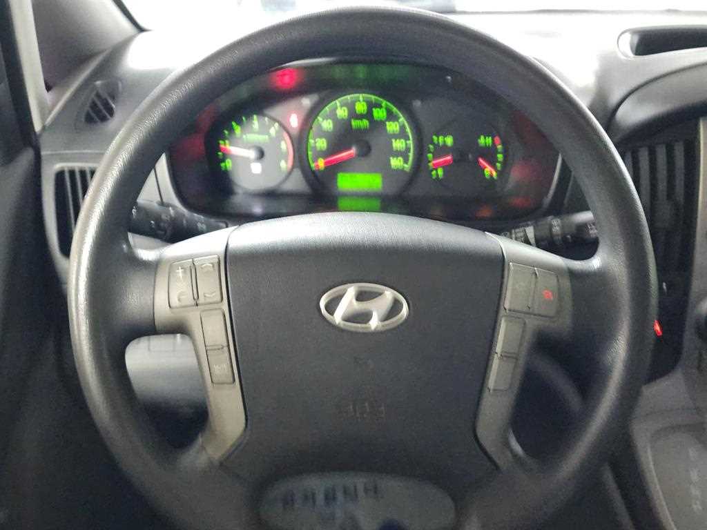 HYUNDAI Starex 2014 Blanco - Importación desde Corea - HF Imports Iquique - Foto 13