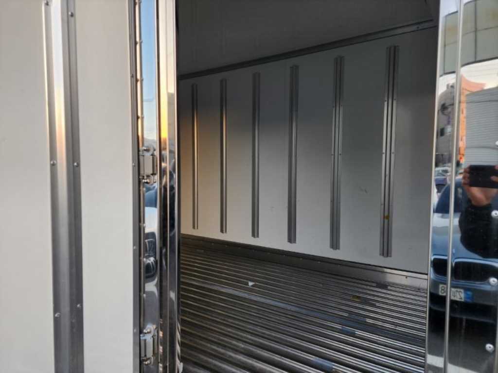 Small Truck Freezer Box(High Deck) 2024 Blanco - Importación desde Corea - HF Imports Iquique - Foto 18