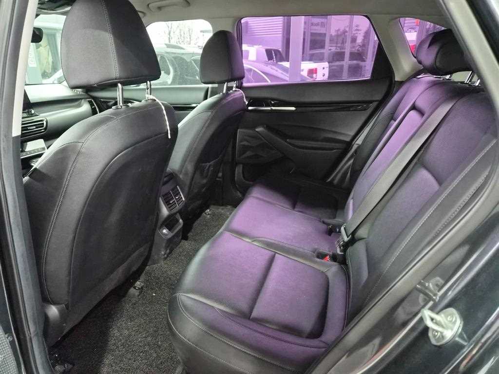 KIA Seltos - Vista 5