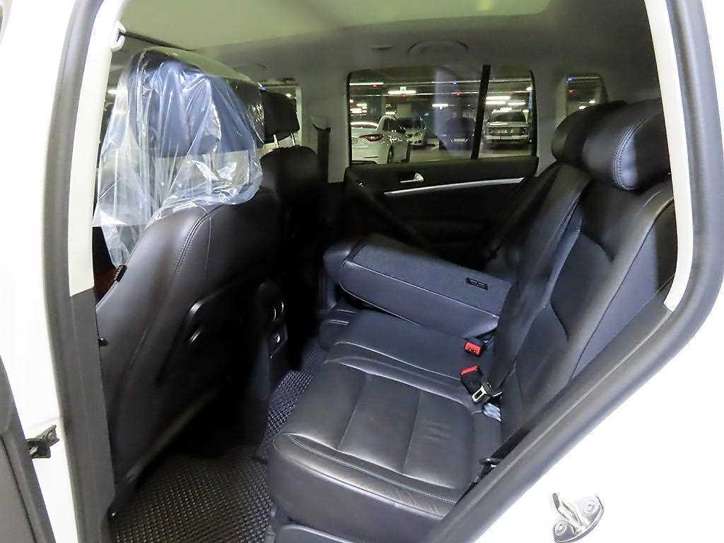 Volkswagen Tiguan - Vista 7