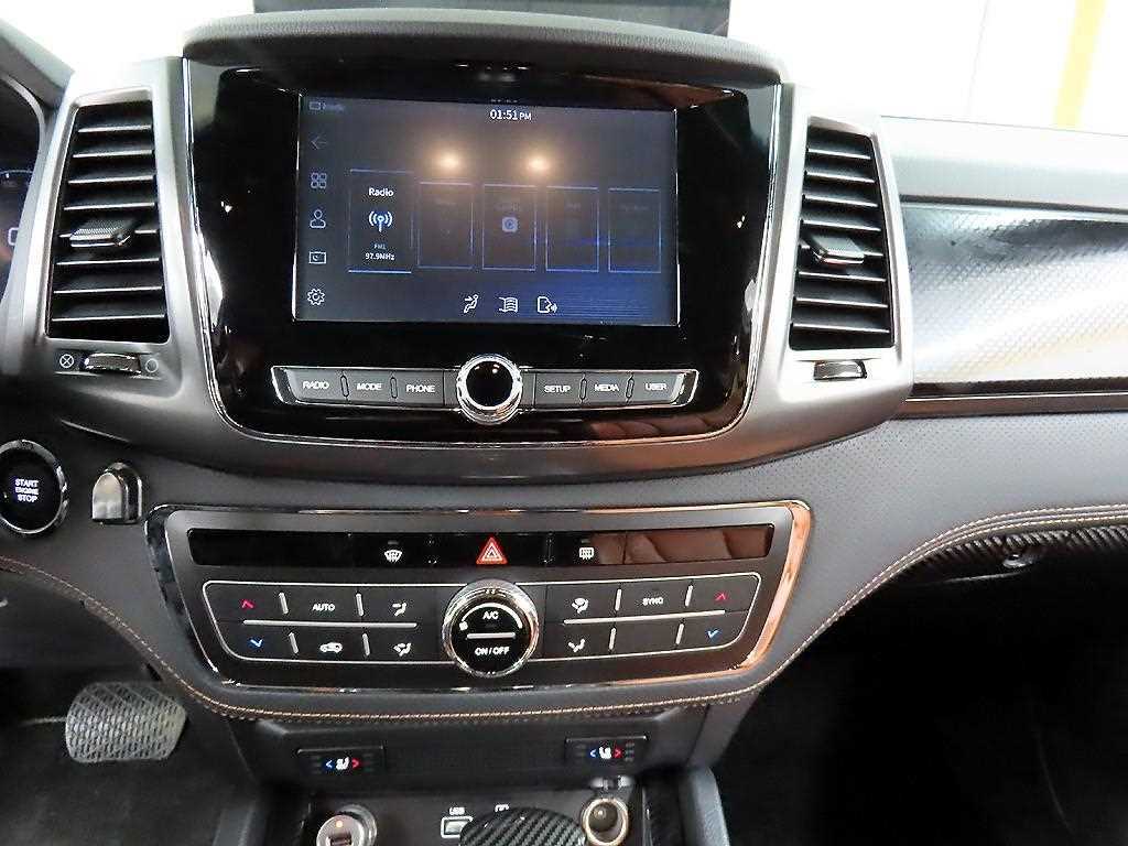 Ssangyong Rexton 2022 Blanco - Importación desde Corea - HF Imports Iquique - Foto 14