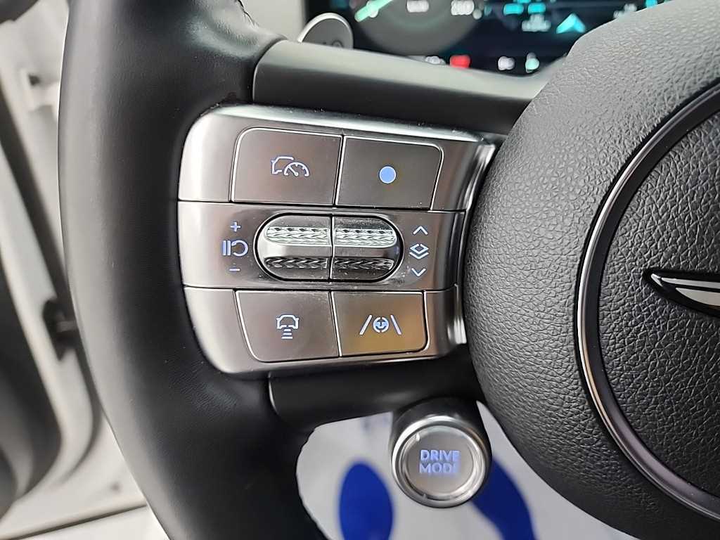 Genesis GV60 2022 Blanco - Importación desde Corea - HF Imports Iquique - Foto 18