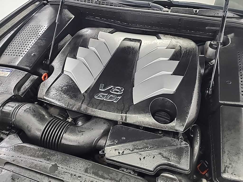 HYUNDAI Equus - Vista 5