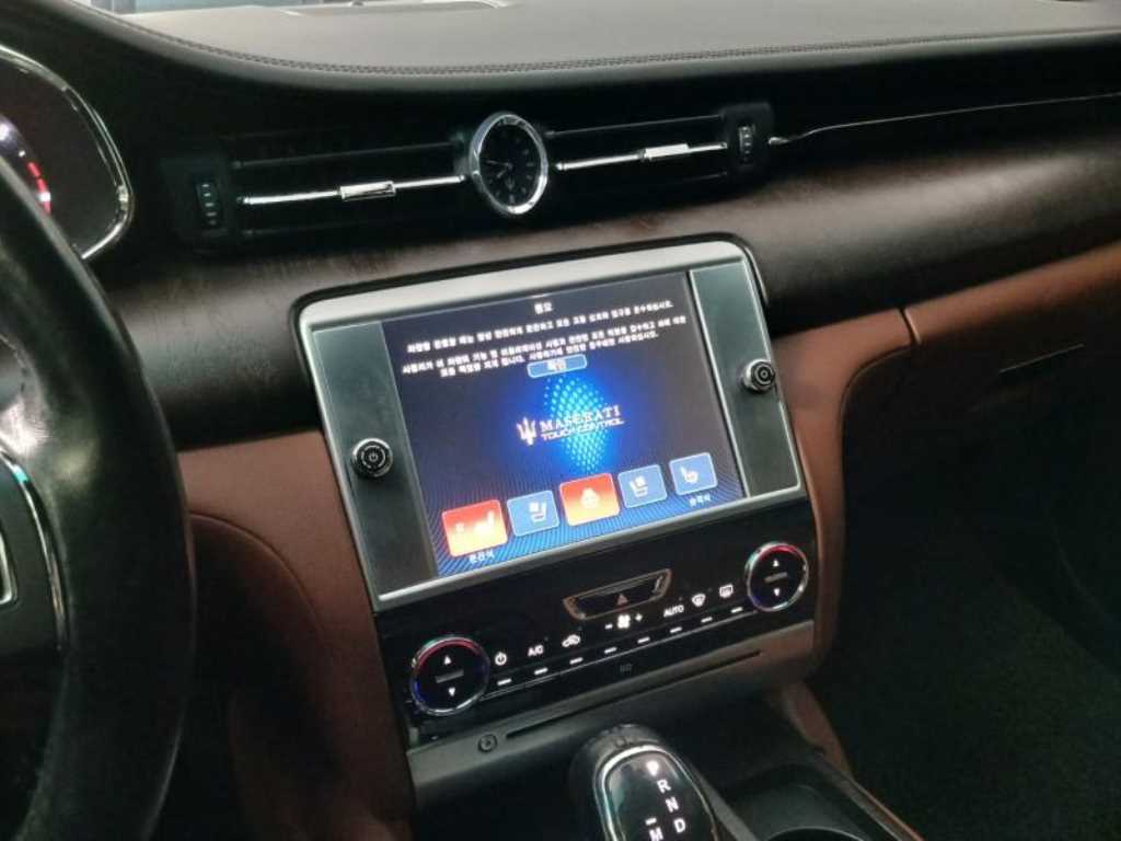 Maserati Quattroforte 2016 Blanco - Importación desde Corea - HF Imports Iquique - Foto 13