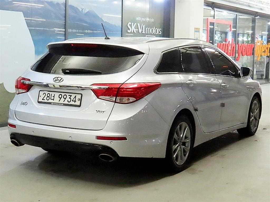 HYUNDAI i40 - Vista 4