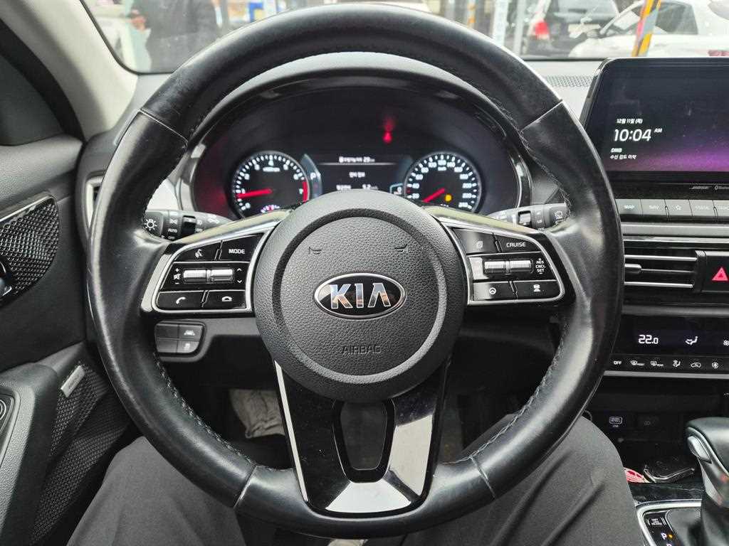 KIA Seltos - Vista 7