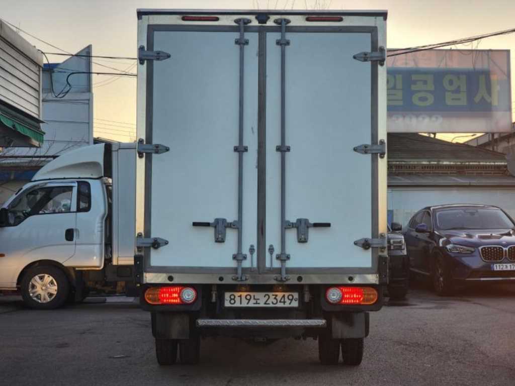 Small Truck Freezer Box(High Deck) - Vista 4