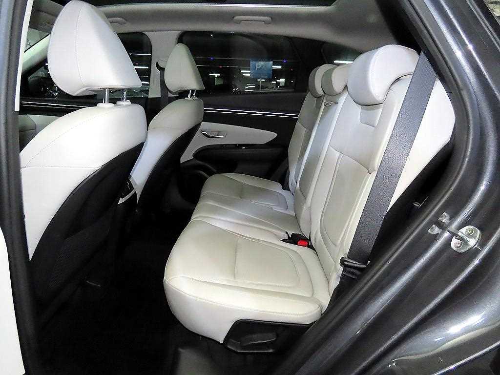 HYUNDAI Tucson - Vista 7