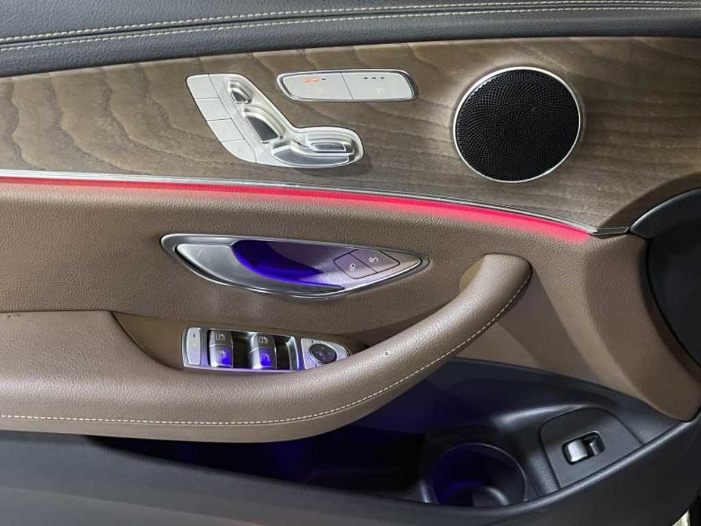 Mercedes Benz E class 2022 Azul - Importación desde Corea - HF Imports Iquique - Foto 13