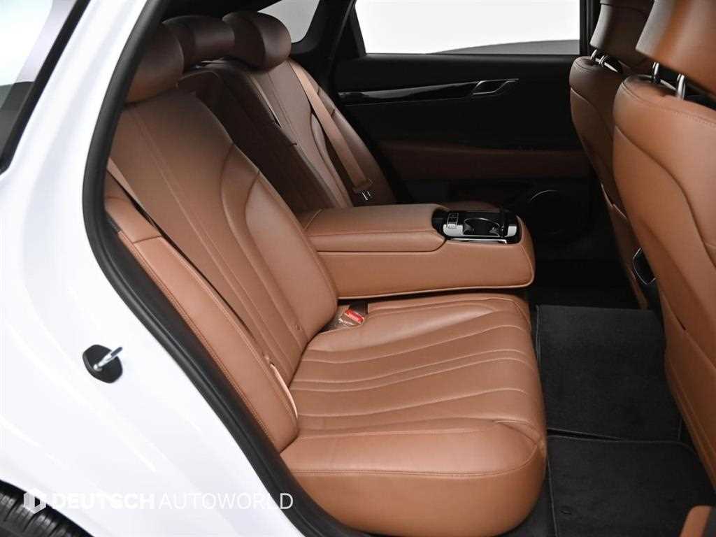 Genesis G80 - Vista 12