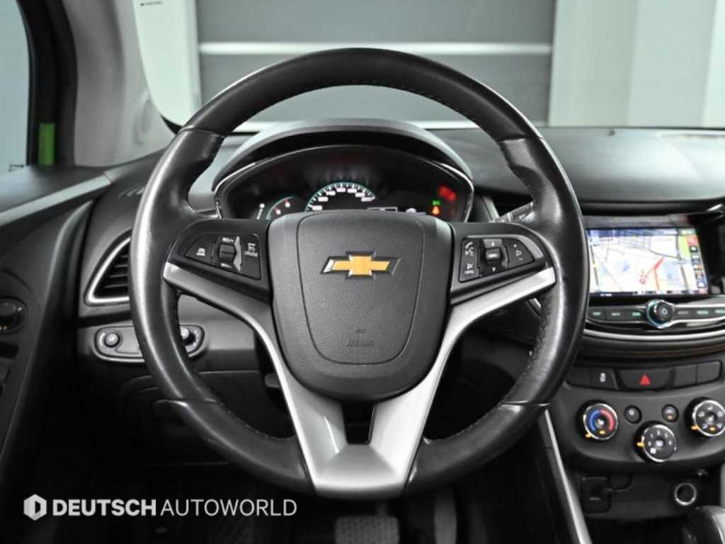 Chevrolet Trax 2019 Negro - Importación desde Corea - HF Imports Iquique - Foto 13