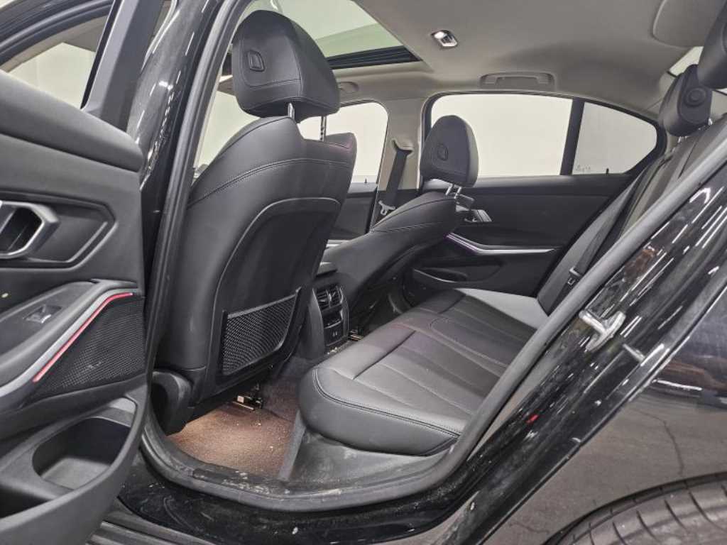 BMW 3 series - Vista 10