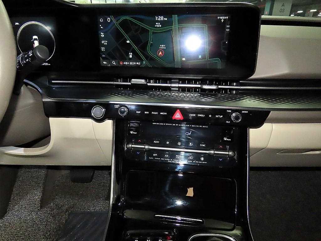 KIA Carnival - Vista 11