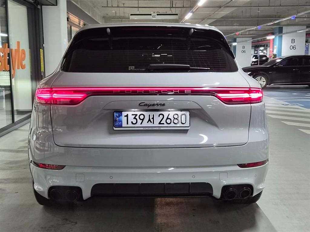 Porsche Cayenne - Vista 5