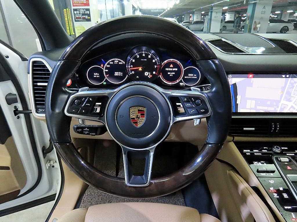 Porsche Cayenne - Vista 8