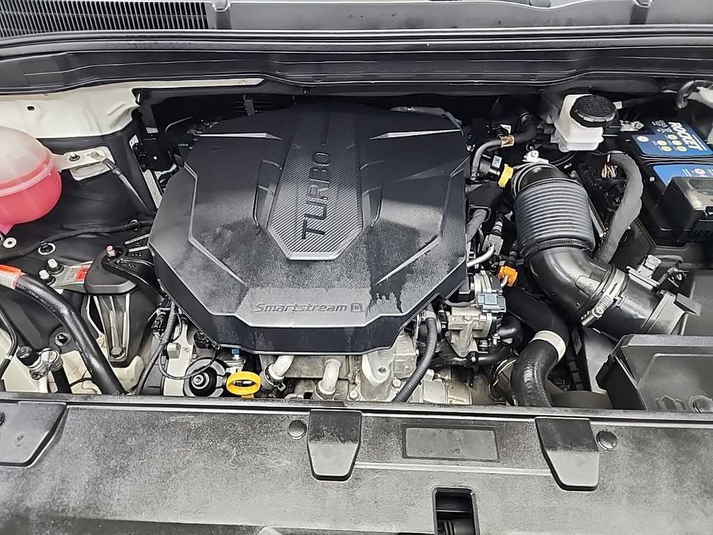 KIA Carnival - Vista 5