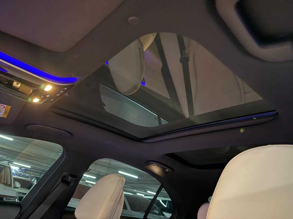 Mercedes Benz C Class 2023 Blanco - Importación desde Corea - HF Imports Iquique - Foto 17