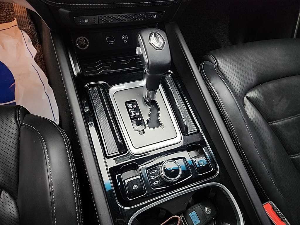 Ssangyong Rexton - Vista 8