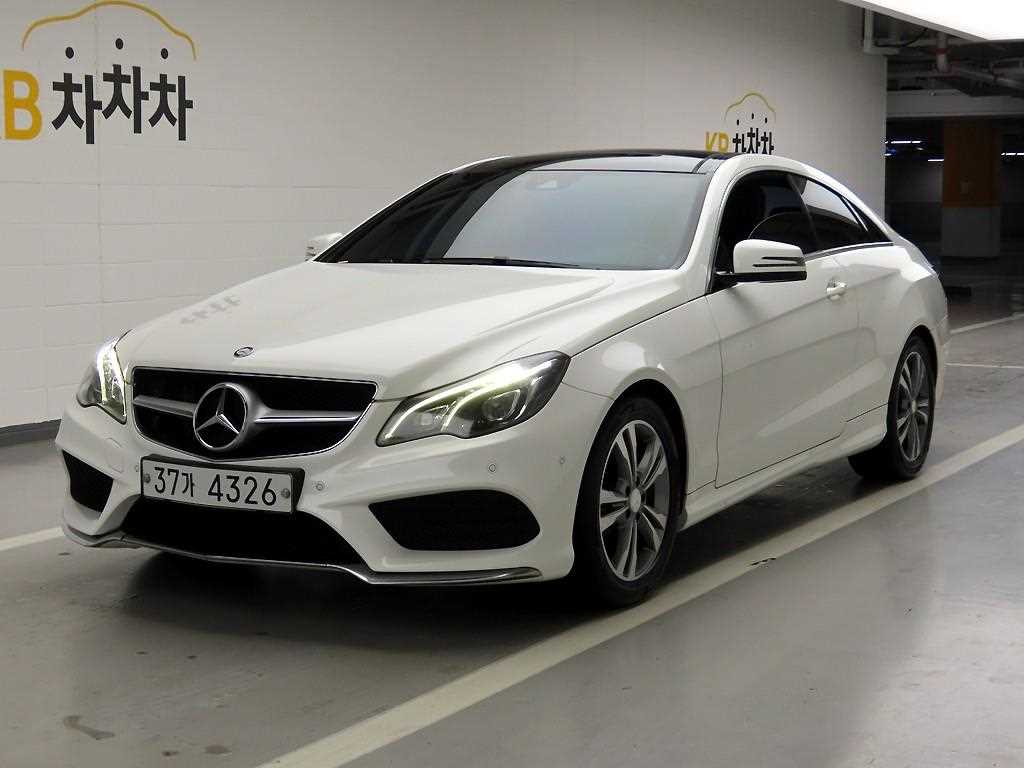 Mercedes Benz E class - Vista 2