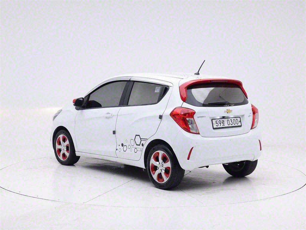 Chevrolet Spark - Vista 4