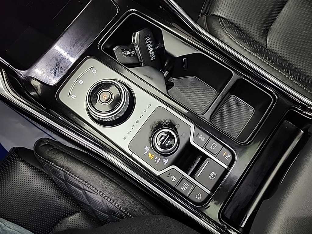 KIA Sorento - Vista 8