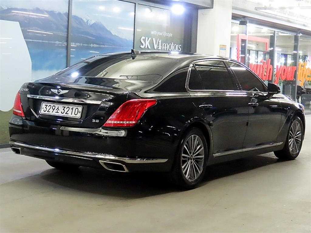 Genesis EQ900 - Vista 4