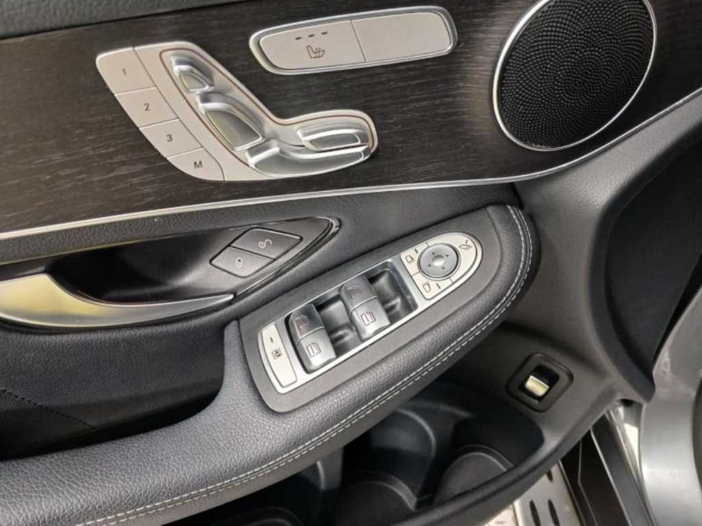 Mercedes Benz GLC Class - Vista 9