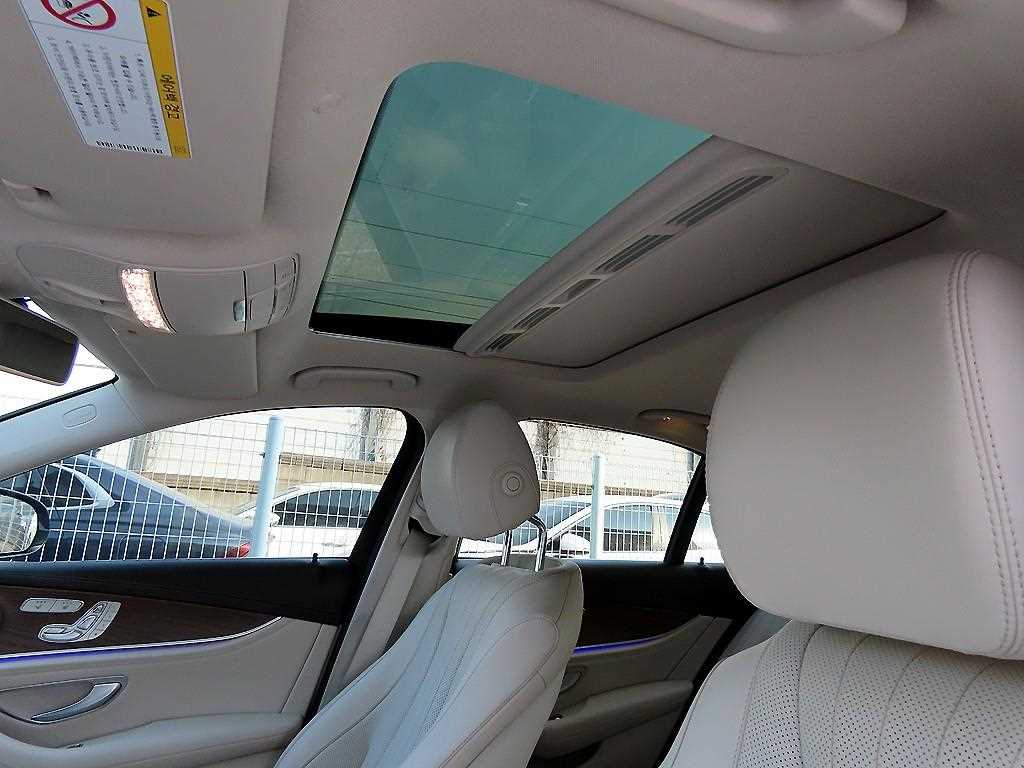 Mercedes Benz E class 2020 Gris - Importación desde Corea - HF Imports Iquique - Foto 16