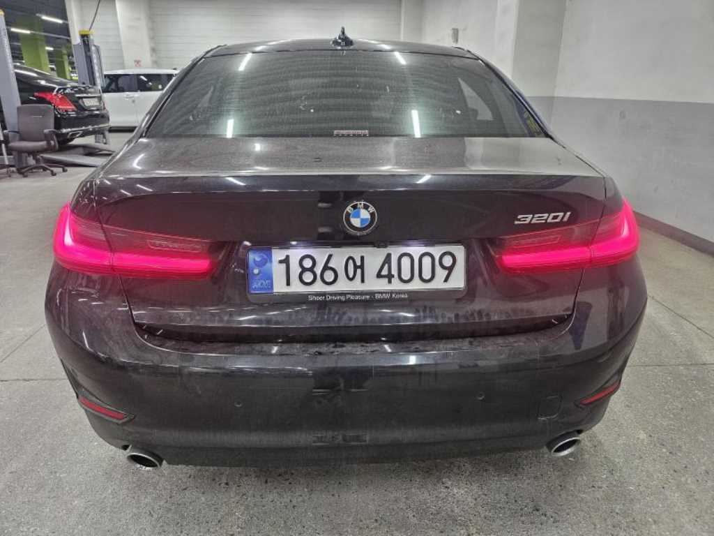 BMW 3 series - Vista 3