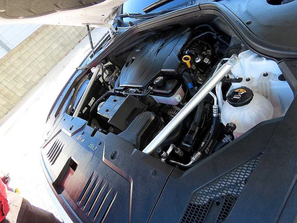 Genesis GV70 2021 Blanco - Importación desde Corea - HF Imports Iquique - Foto 19