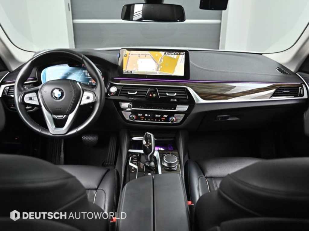 BMW 5 Series - Vista 7