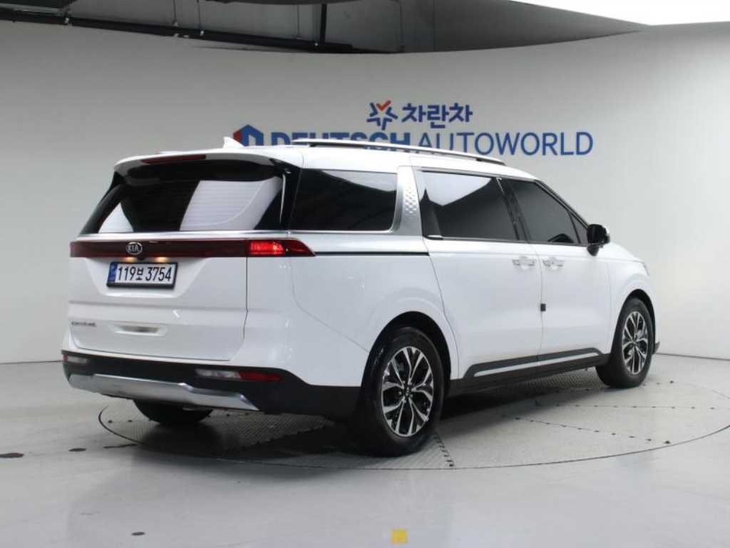 KIA Carnival - Vista 2