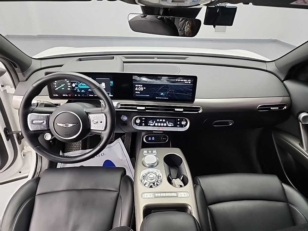 Genesis GV60 - Vista 7