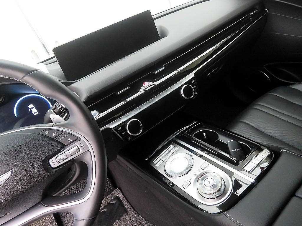 Genesis G80 - Vista 11