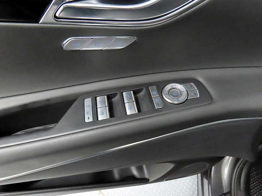 Genesis GV80 - Vista 11