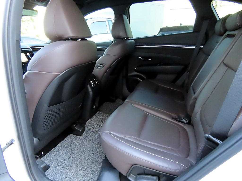 HYUNDAI Tucson - Vista 6