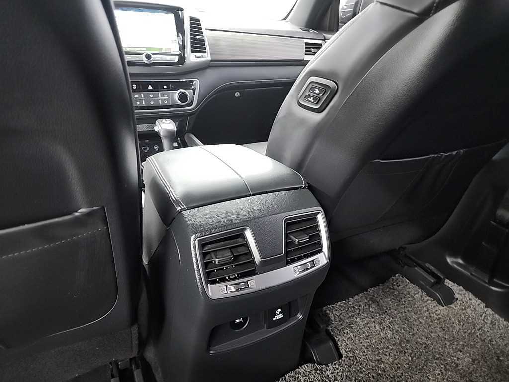 Ssangyong Rexton 2019 Gris - Importación desde Corea - HF Imports Iquique - Foto 13