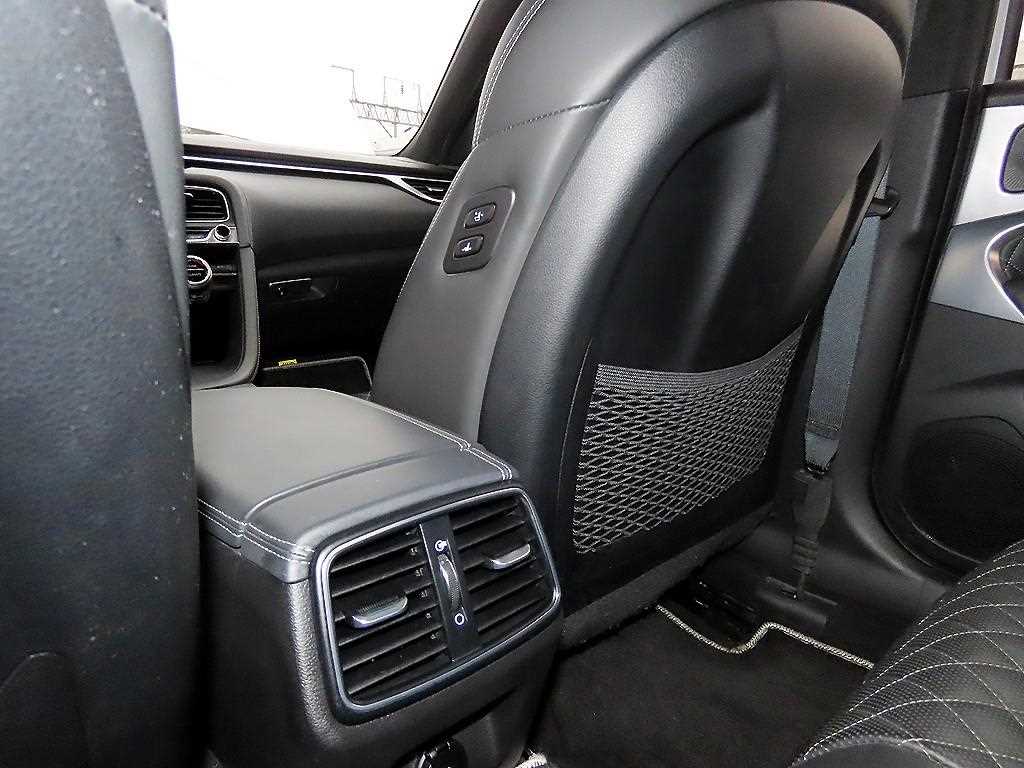 Genesis G70 2019 Blanco - Importación desde Corea - HF Imports Iquique - Foto 16