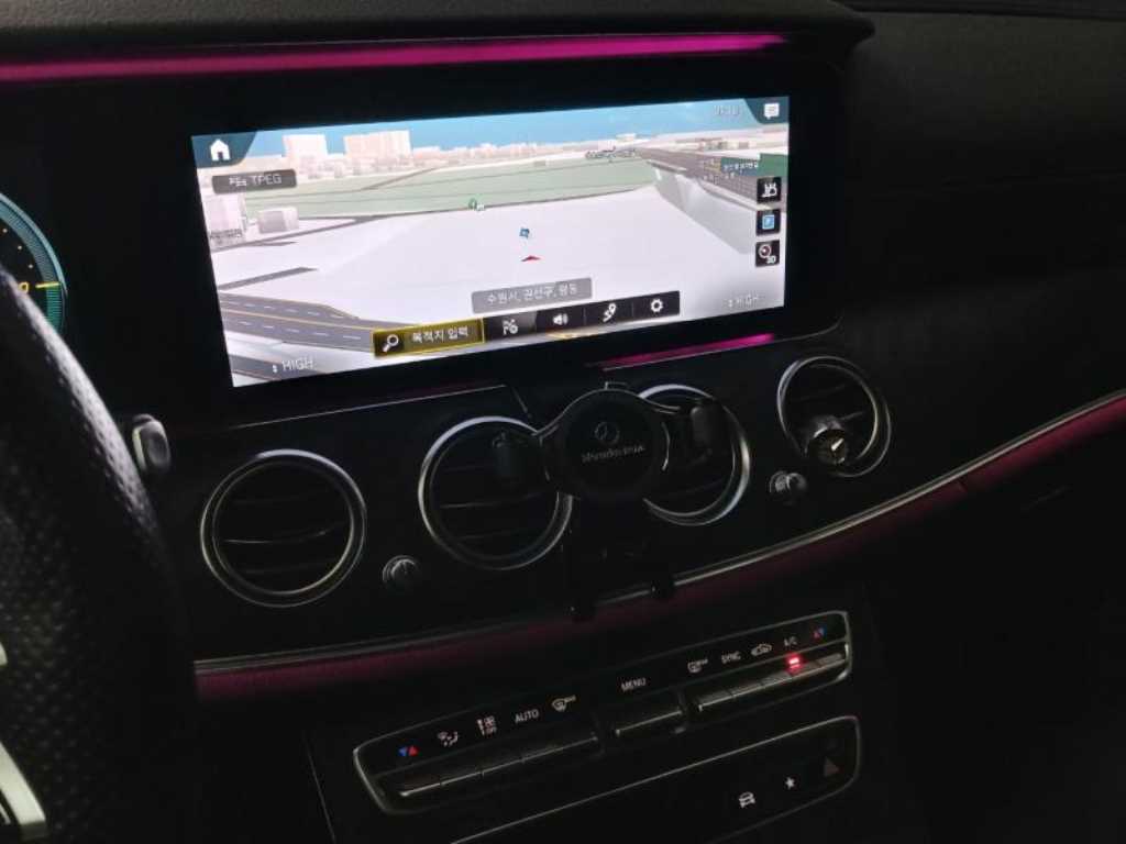 Mercedes Benz E class 2021 Gris - Importación desde Corea - HF Imports Iquique - Foto 13