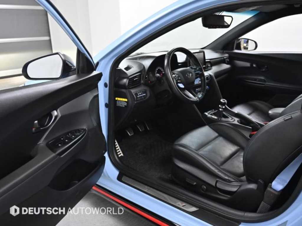 HYUNDAI Veloster - Vista 11